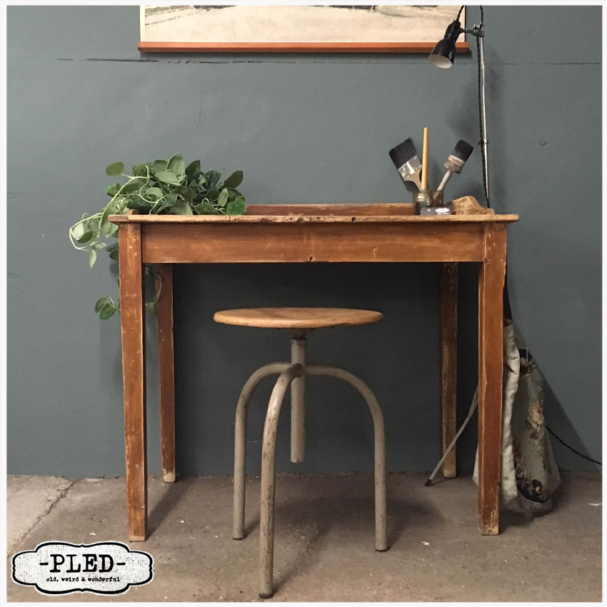 Kust Middel hoekpunt Frans bureautje – Vintage | Antique | Furniture | Industrial