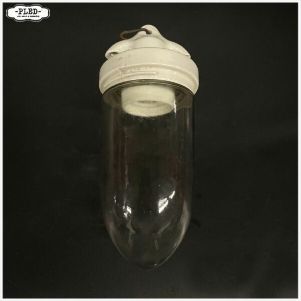 Oude porseleinen hanglamp met transparant schutglas