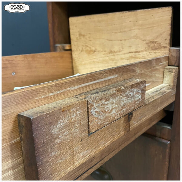 Oude houten archiefkast / ladekast - Afbeelding 15