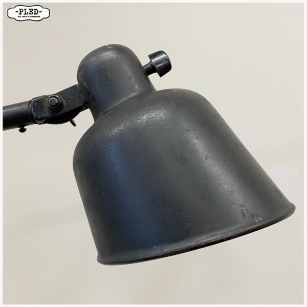 Oude (werk)tafellamp van Hala, model 122 - Afbeelding 7