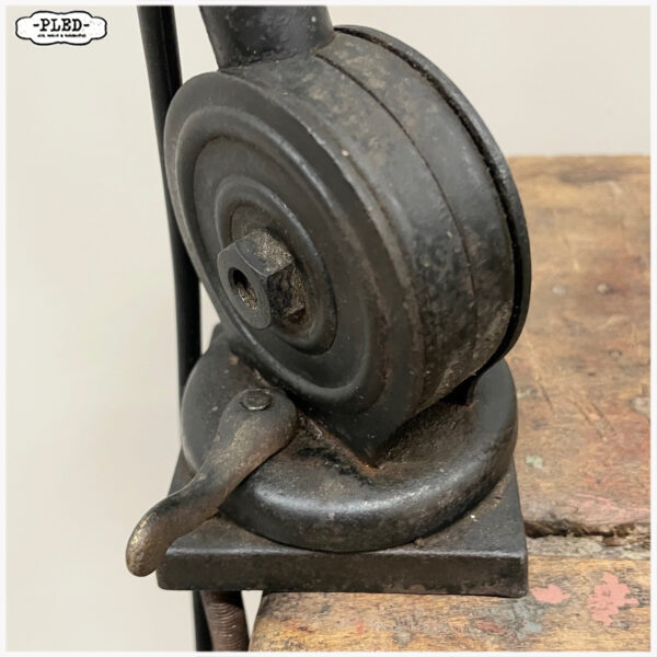 Oude (werk)tafellamp van Hala, model 122 - Afbeelding 16