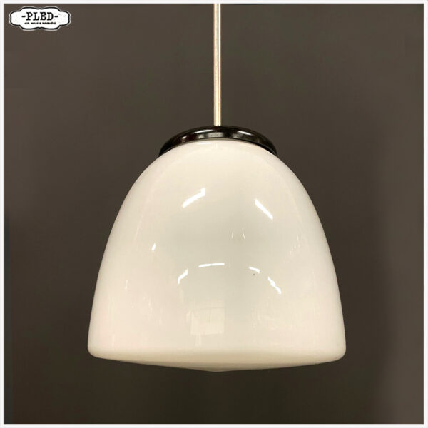 Art deco opaline plafondlampen