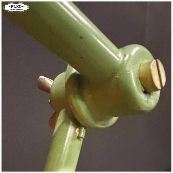 Twee armige werkplaatslamp met tafelklem - Afbeelding 13