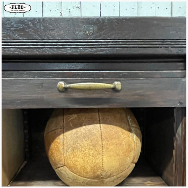 Sfeervolle, hoge roldeurkast (2 x) - Afbeelding 19