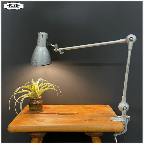Franse Lumina atelierlamp, met tafelklem - Afbeelding 6