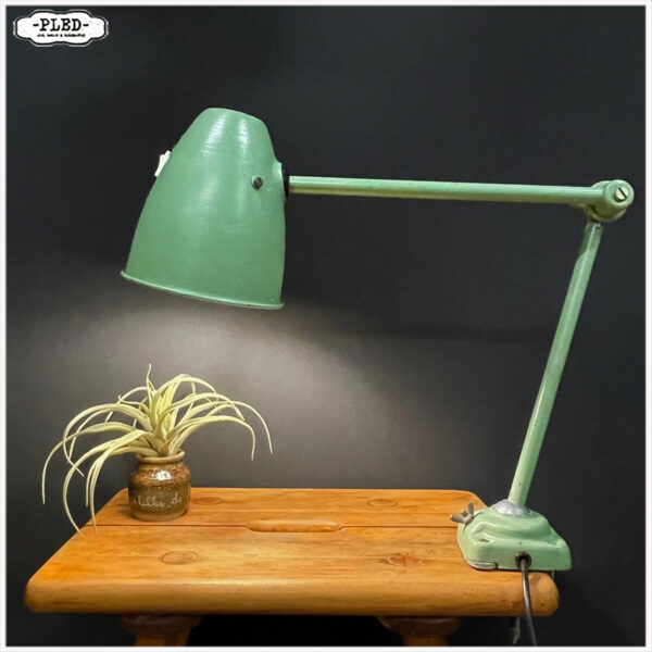 Twee armige werkplaatslamp met tafelklem - Afbeelding 7