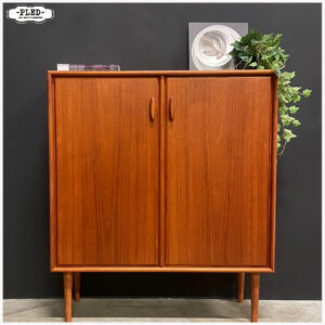 Vintage teak houten highboard van Heinrich Riestenpatt