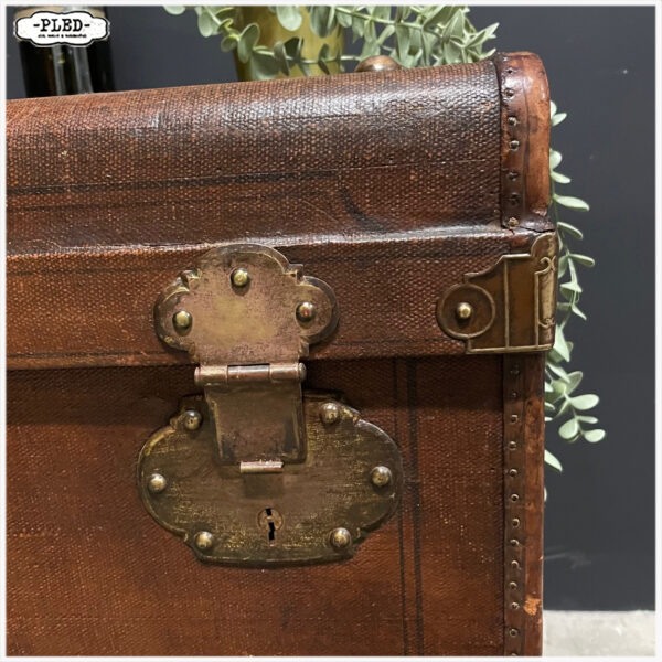 Oude reiskoffer - Afbeelding 12