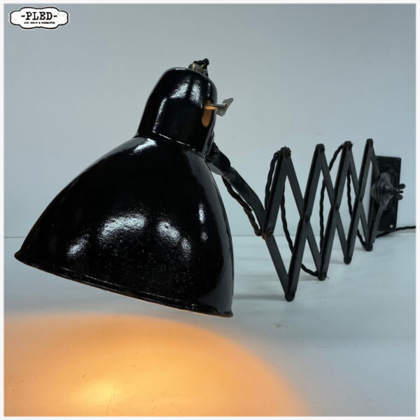 Oude schaarlamp met zwart emaille kap, Bauhaus, DRGM - Afbeelding 2