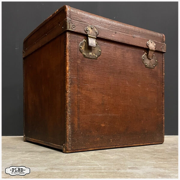 Oude reiskoffer - Afbeelding 5