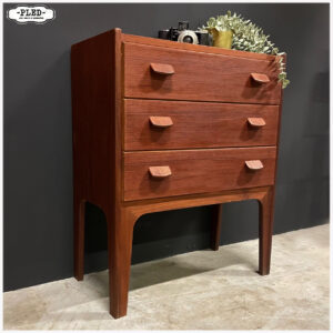 Teak houten ladekastje van Poul M. Volther, Denemarken