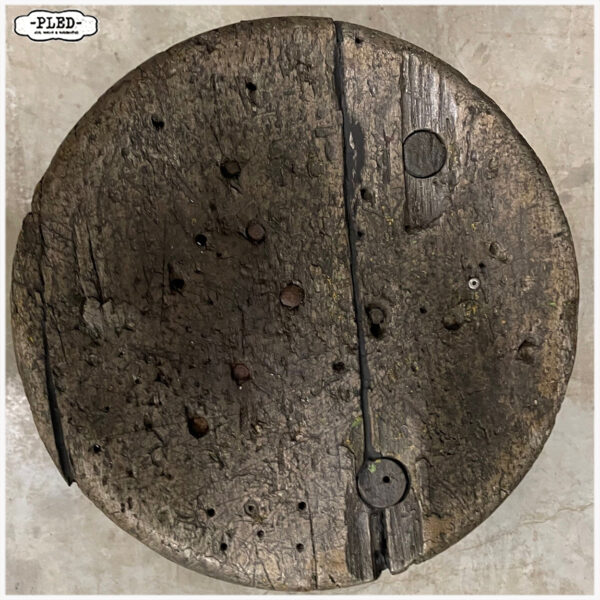 Oud, industrieel krukje - Afbeelding 15
