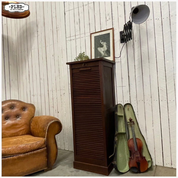 Vintage roldeurkast, met slot en sleutel - Afbeelding 4