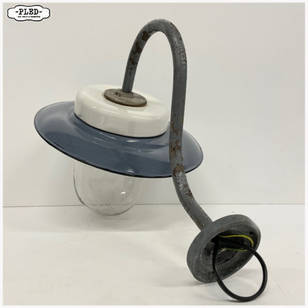 Vintage muurlamp met geëmailleerde kap en schutglas - Afbeelding 3