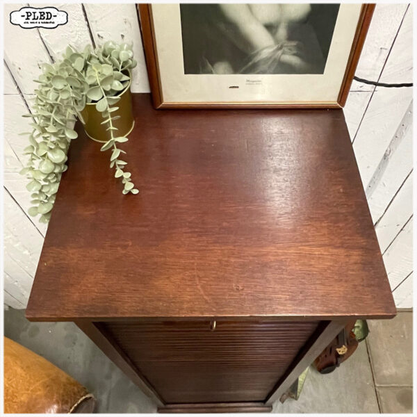 Vintage roldeurkast, met slot en sleutel - Afbeelding 7