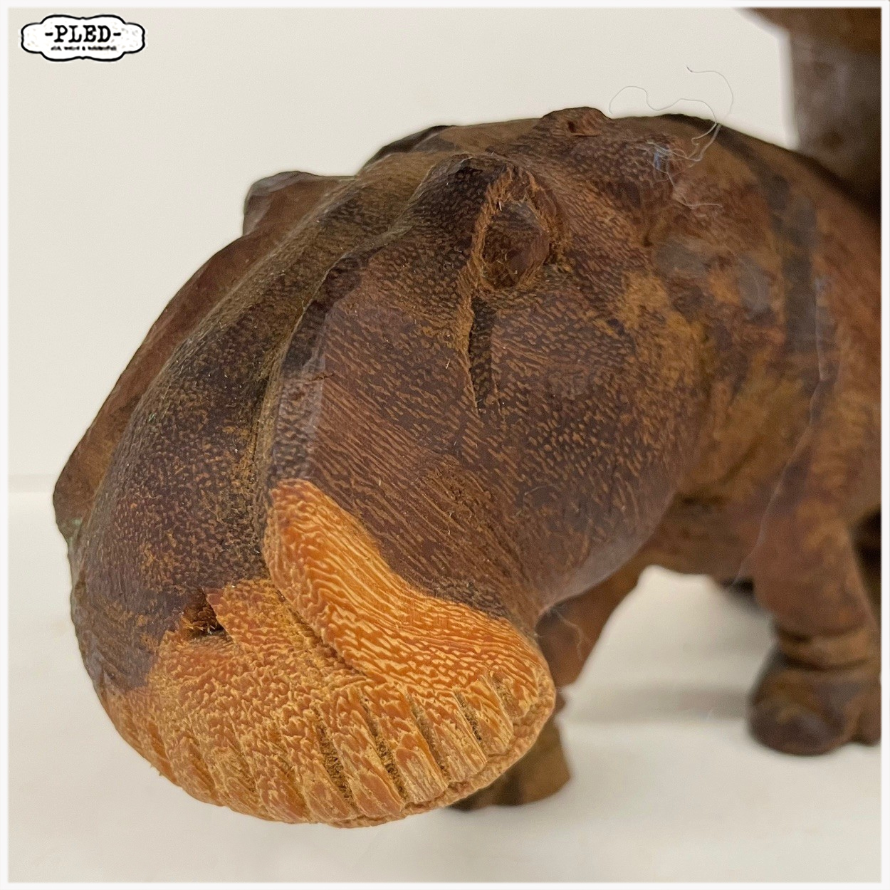 Houten beeld van moeder nijlpaard met haar kalf - Afbeelding 6