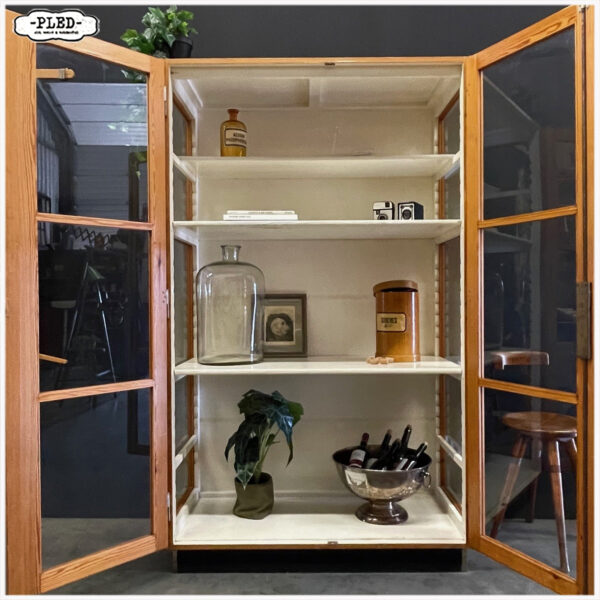 Vintage houten laboratoriumkast, 1960 - Afbeelding 3
