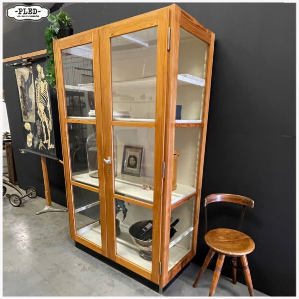 Vintage houten laboratoriumkast, 1960 - Afbeelding 4