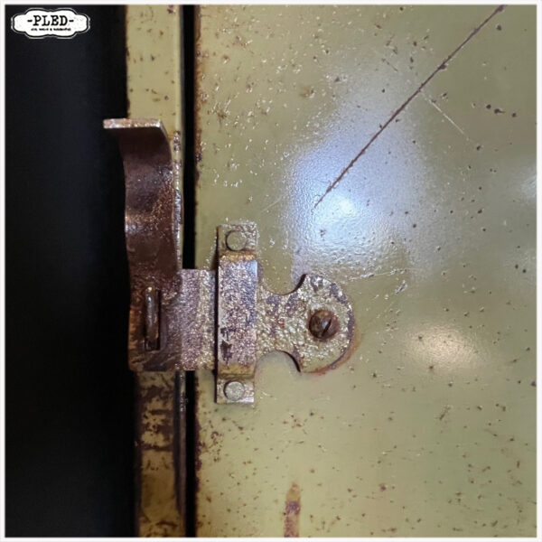 Oude industriële locker - Afbeelding 11