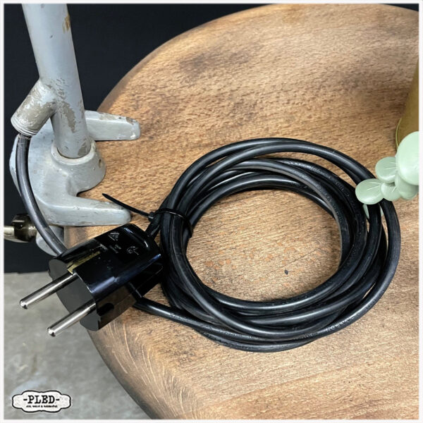 drie-armige-bag-turgi-werkplaatslamp-met-tafelklem - Afbeelding 12