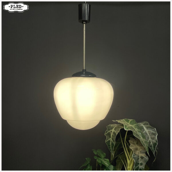 art deco opaline plafondlamp (groot) - Afbeelding 4