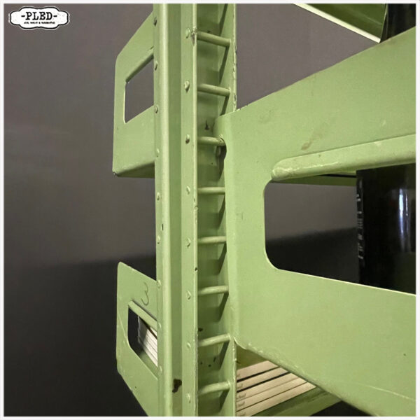 Industrieel presentatierek / roomdivider - Afbeelding 4