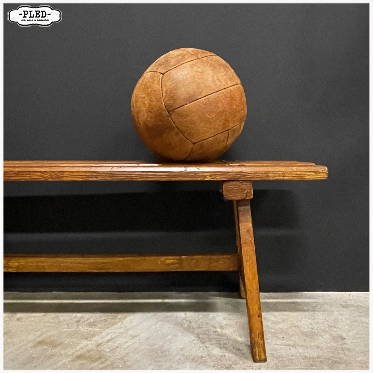 Mooi, oud, houten bankje - Afbeelding 5