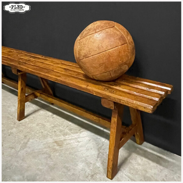 Mooi, oud, houten bankje - Afbeelding 4