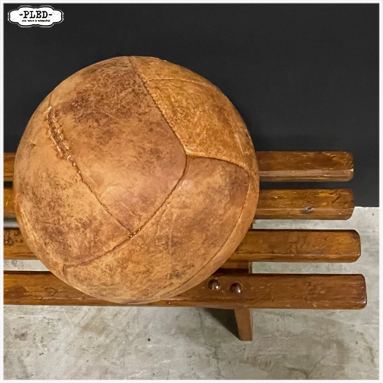 Mooi, oud, houten bankje - Afbeelding 7