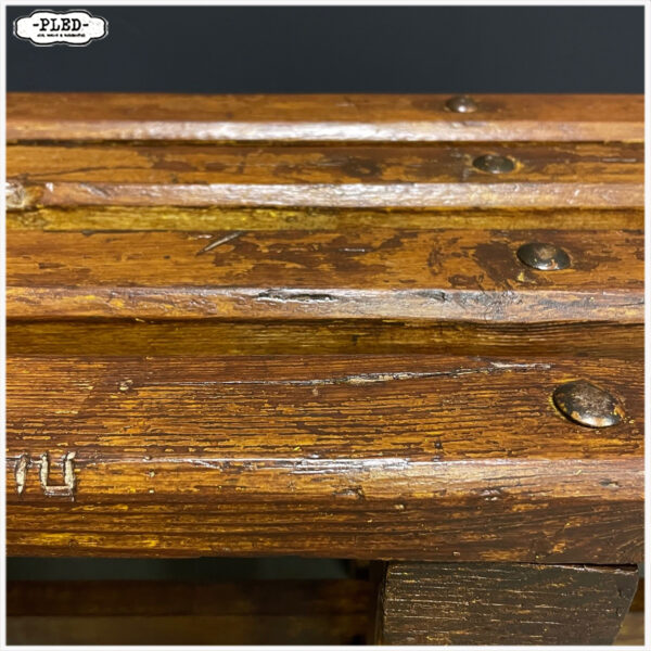Mooi, oud, houten bankje - Afbeelding 9