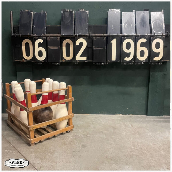 Oud scorebord van kegelbaan - Afbeelding 2
