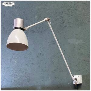 Twee armige industriële wandlamp