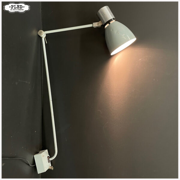 Twee armige industriële wandlamp - Afbeelding 7