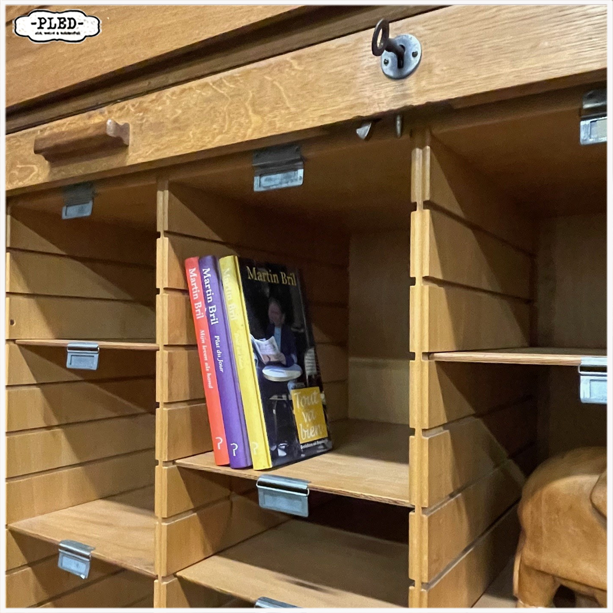 Originele eikenhouten Jerry roldeurkast, jaren 1930, USA - Afbeelding 11