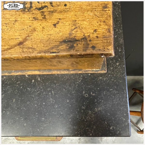 Beukenhouten apothekerskast met hardstenen blad - Afbeelding 9