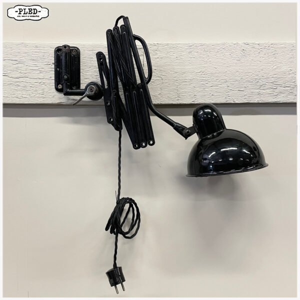 Oude schaarlamp met zwart geëmailleerde kap, Bauhaus - Afbeelding 13