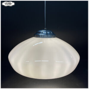 Vintage, opaal glazen pendellamp, Bohemen, 1970s