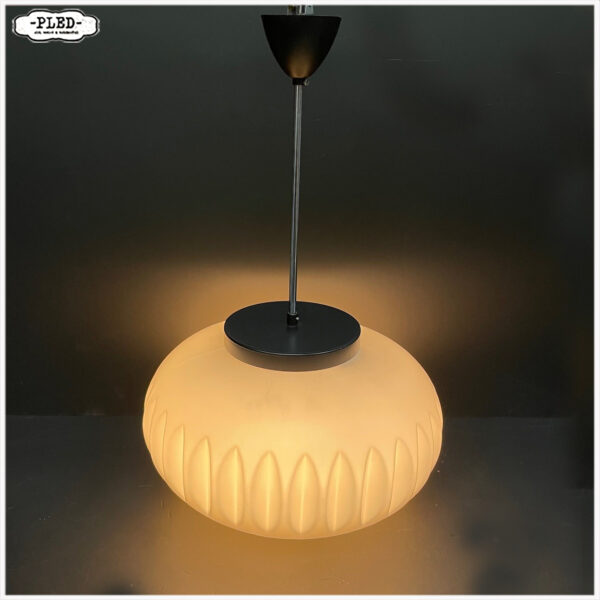 Prachtige vintage opaline lamp, Bohemen, Osvětlovací sklo. - Afbeelding 4