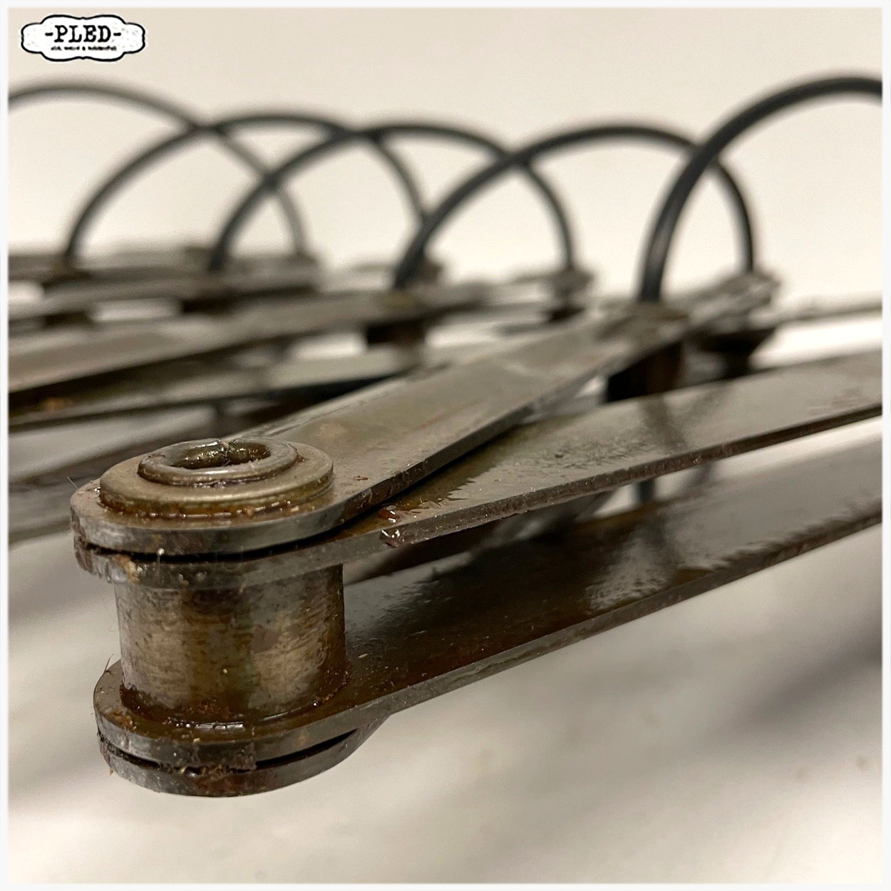 Karakteristieke, grote schaarlamp met een lengte van 2 meter - Afbeelding 19