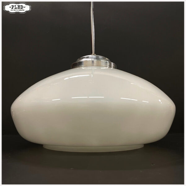 Vintage, opaal glazen pendellamp, Bohemen, 1970s - Afbeelding 4