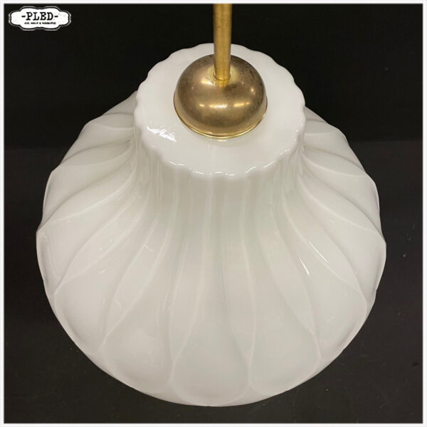 Vintage opaline pendellamp, Bohemen - Afbeelding 8