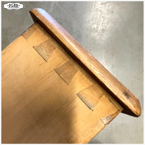 Beukenhouten apothekerskast met hardstenen blad - Afbeelding 15