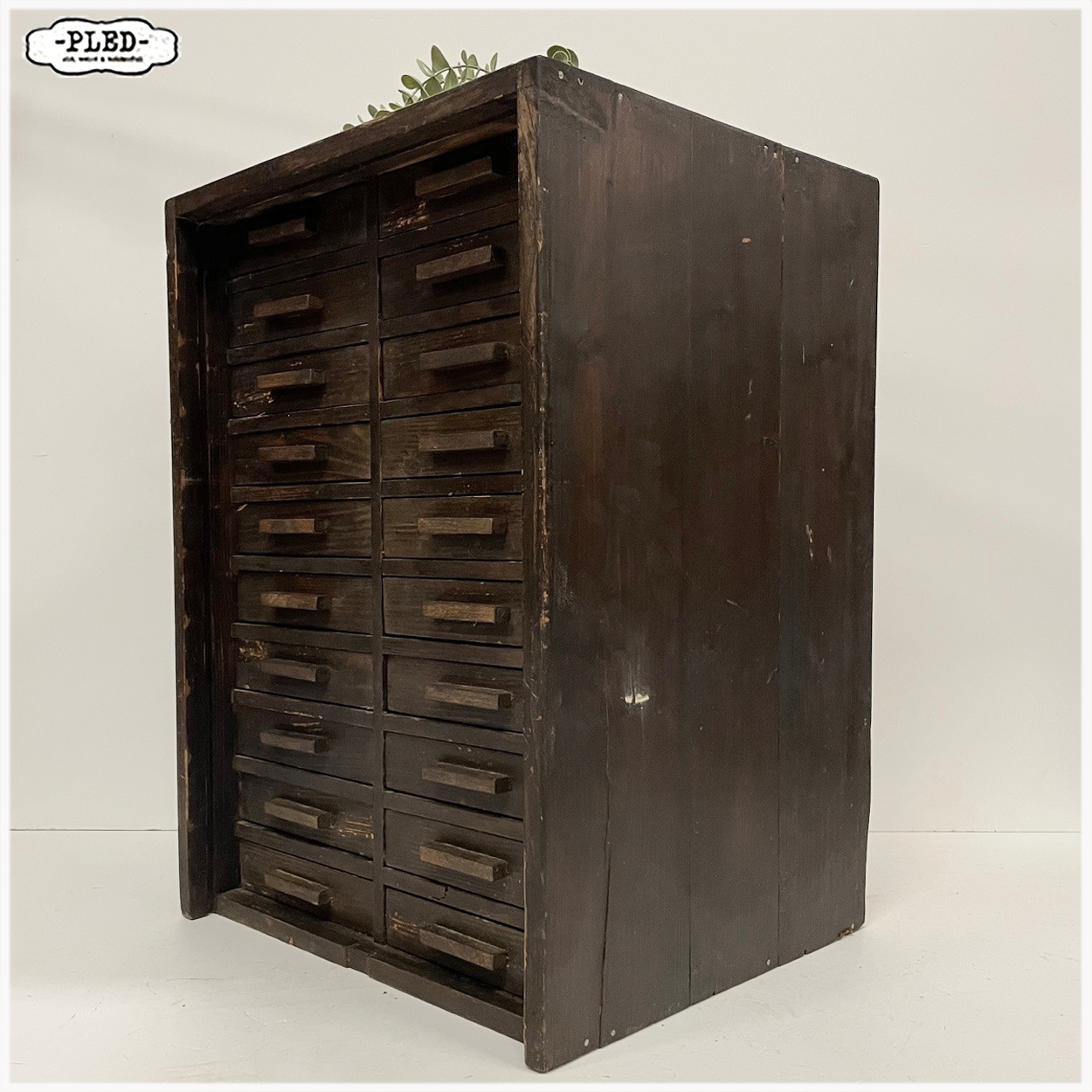 Oud horlogemakers kastje