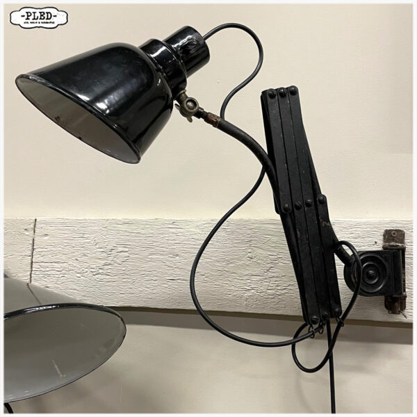 Oude Bauhaus schaarlamp, geëmailleerde kap, jaren '30 - Afbeelding 6
