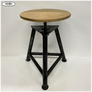 In hoogte verstelbare atelier krukken