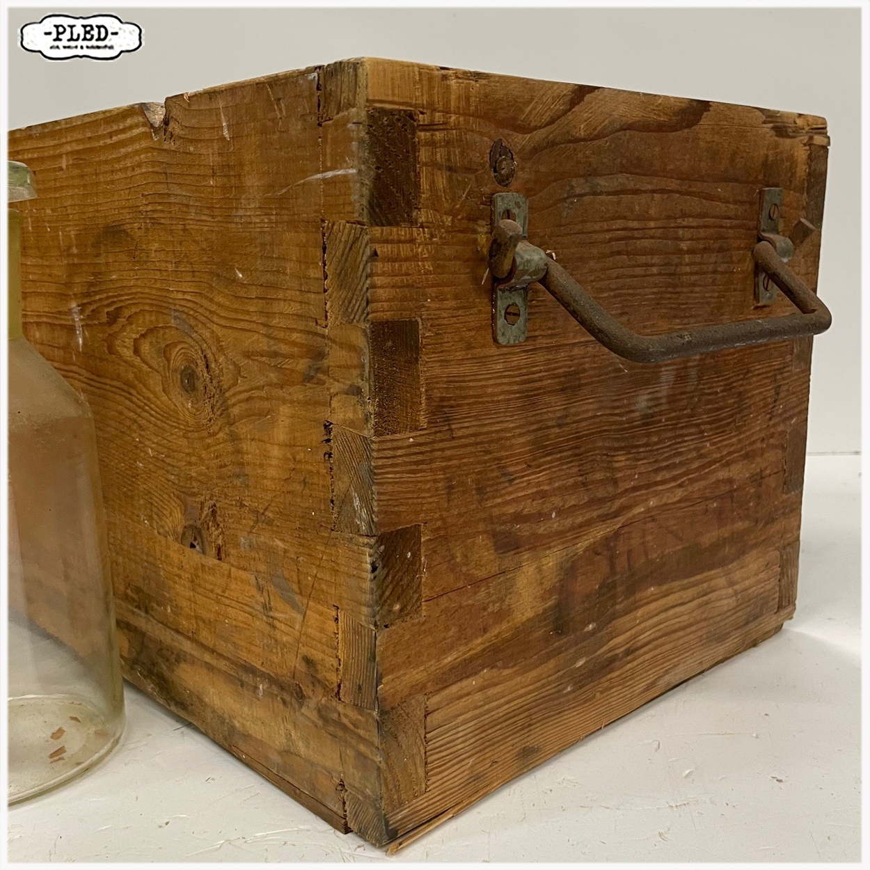 Oud houten krat met 12 apothekersflessen - Afbeelding 4