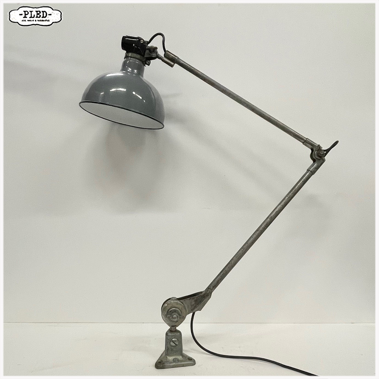Oude industriële lamp van Ernst Rademacher