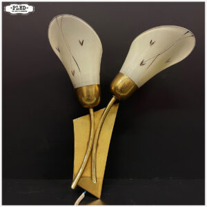 Vintage messing wandlamp met glazen kelkjes, jaren vijftig