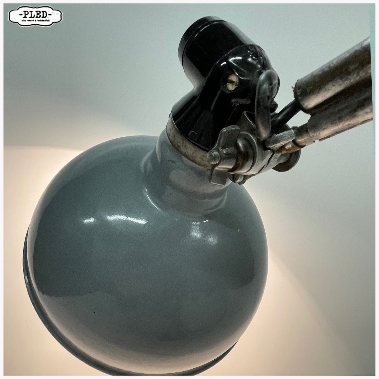 Oude industriële lamp van Ernst Rademacher - Afbeelding 14
