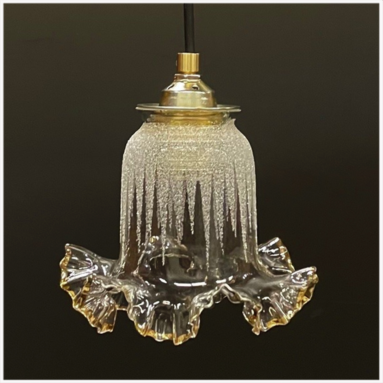 Prachtig glazen hanglampje met messing fitting - Afbeelding 3